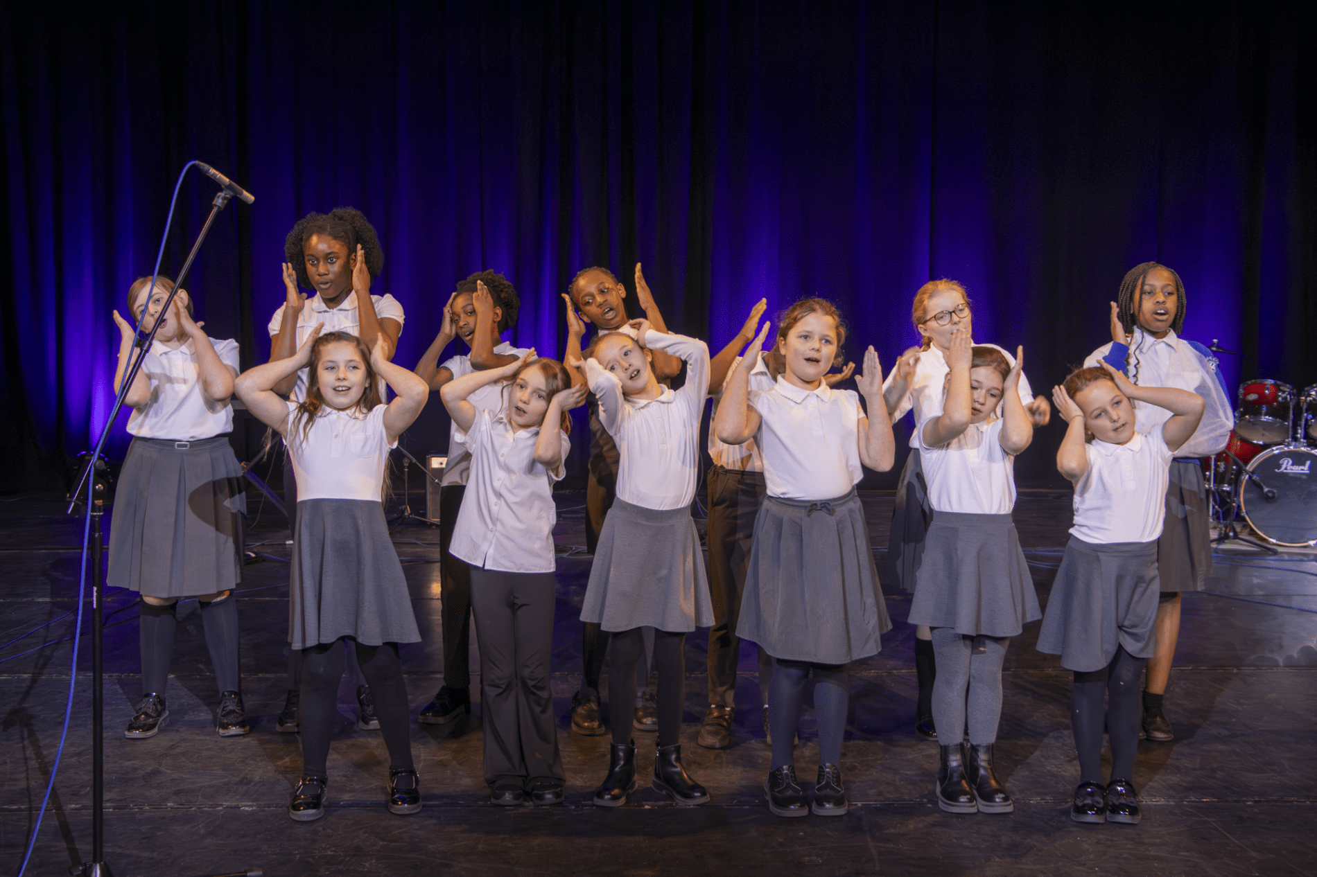 knole-trust-choir-100