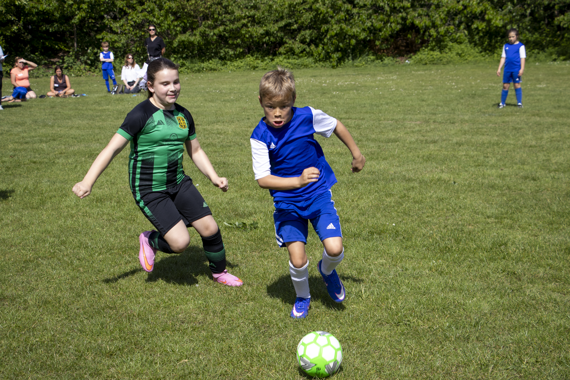 26-trust-football-103